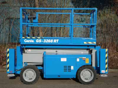 Ножничный подъемник GENIE GS-3268 RT