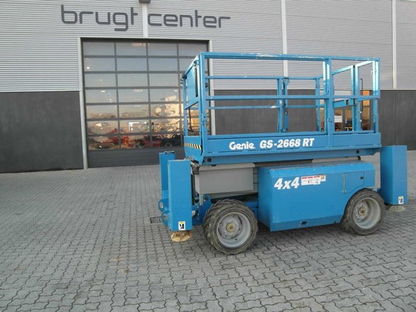 Ножничный подъемник Genie GS-2668 RT