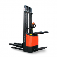 Самоходный Штабелер OXLIFT BX1526E 2600 мм 1500 кг с платформой для оператора