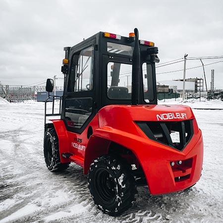 Погрузчик Повышенной Проходимости Noblelift FD2RT25 2WD