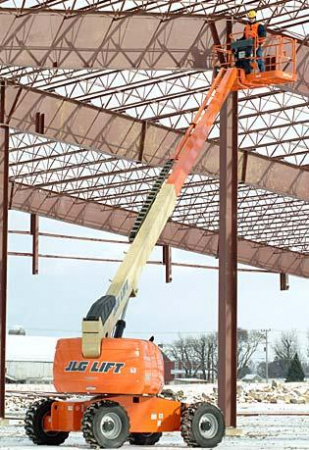 Телескопический подъемник JLG 600S