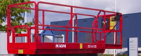 Самоходный ножничный подъемник MAGNI ES1612ECP