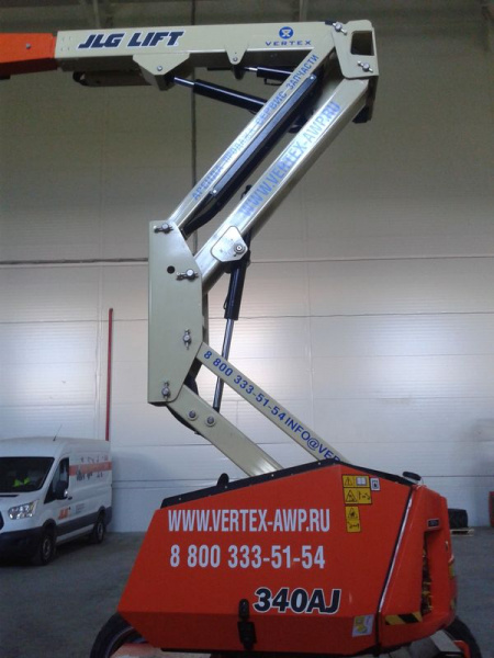 Коленчатый подъемник JLG 340 AJ