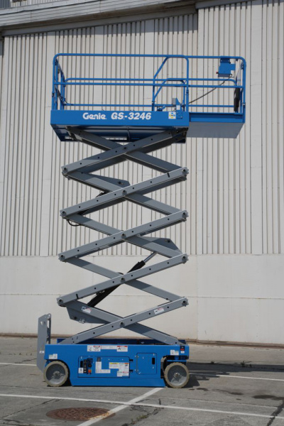 Ножничный подъемник GENIE GS-3246