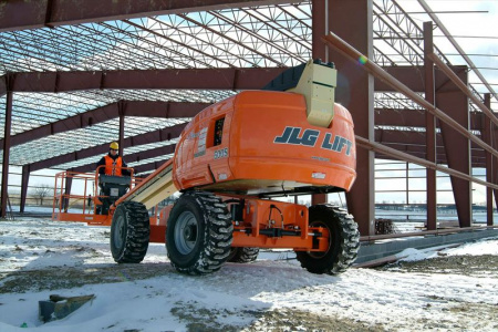 Телескопический подъемник JLG 600S