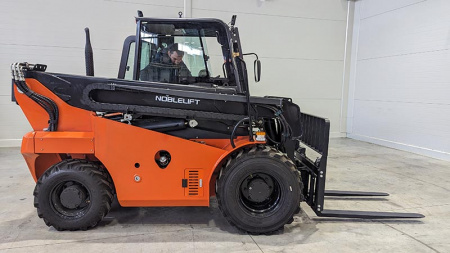 Телескопический погрузчик Noblelift MTF25-60 4WD