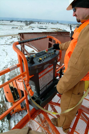 Телескопический подъемник JLG 600S