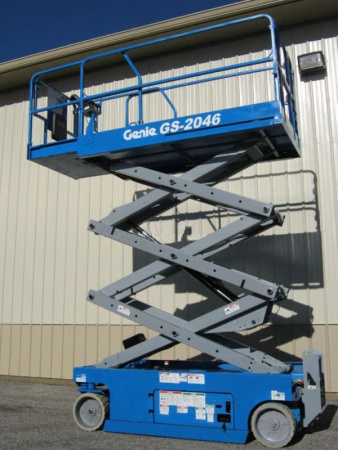 Ножничный подъемник GЕNIE GS-2046