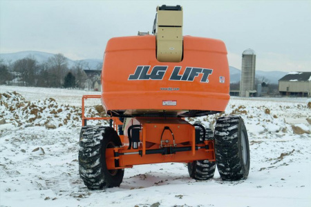Телескопический подъемник JLG 600S