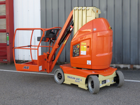 Вертикальный подъемник JLG T10E-L
